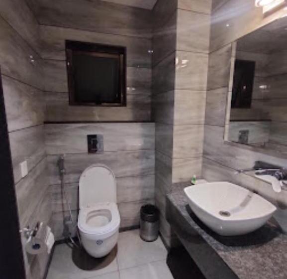 Hotel Radiance, Ahmednagar