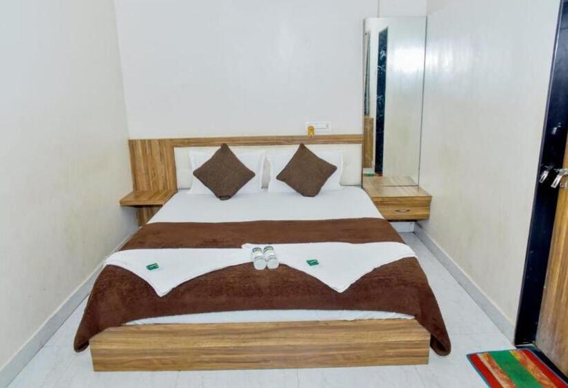 Отель Ram Leela Lodge, Tuljapur