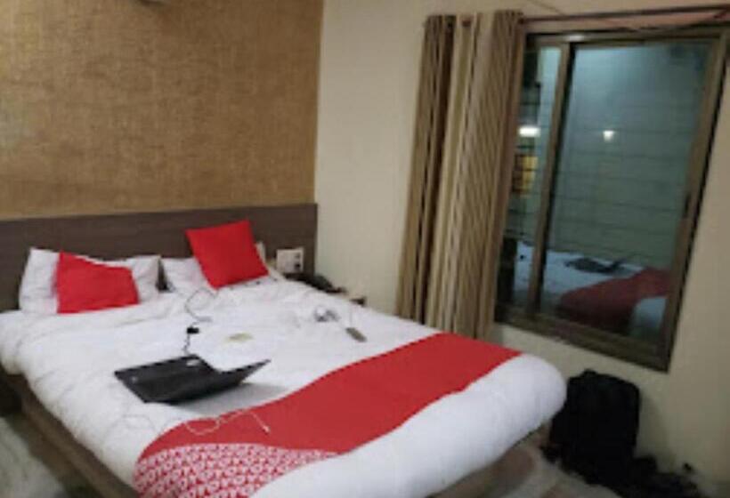 Hotel Rw International, Hingoli