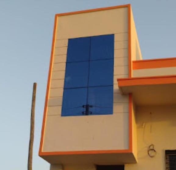 Hotel Rw International, Hingoli