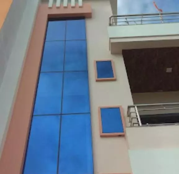 ホテル Rw International, Hingoli