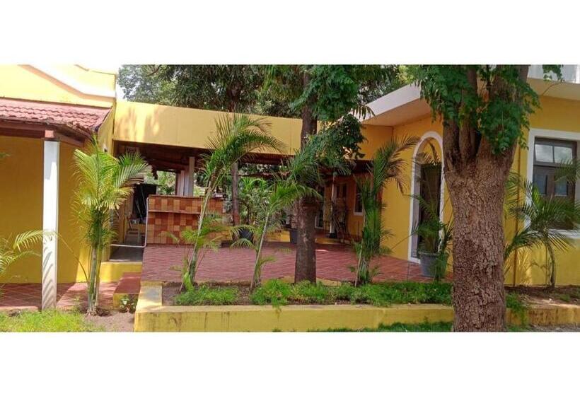 ホテル Shubham Resorts, Solapur