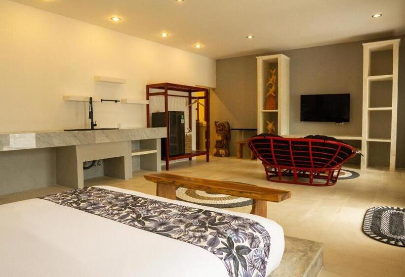 Hotel Uluwatu Stay S Deluxe Suite #9