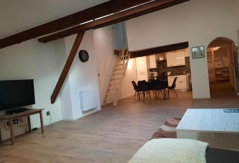 Les Charmes De Trévoux