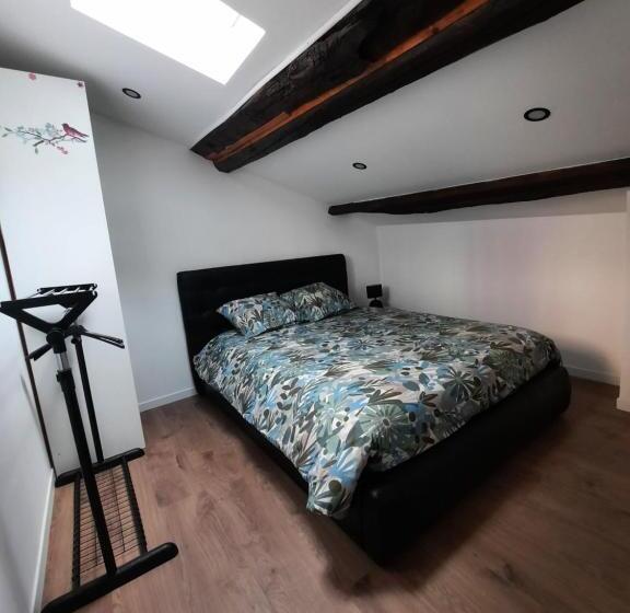 Les Charmes De Trévoux