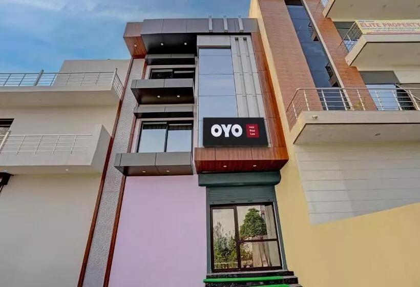 Oyo Hotel Maya Luxe