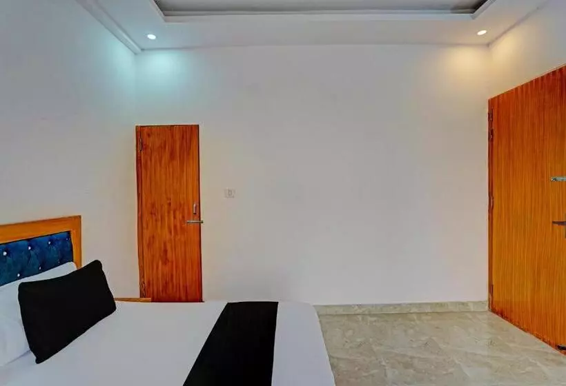 Oyo Hotel Maya Luxe