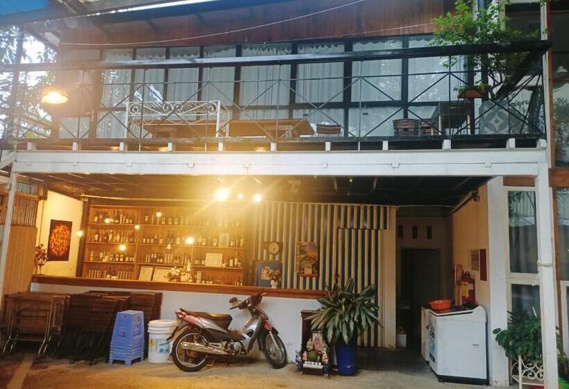 پانسیون A Lamer Home Vũng Tàu