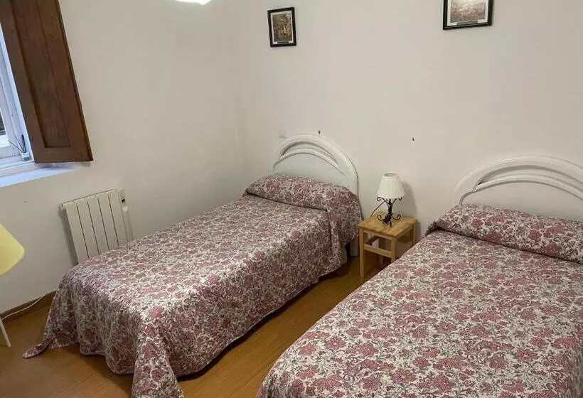 Majatalo Alojamiento Oviedo 1