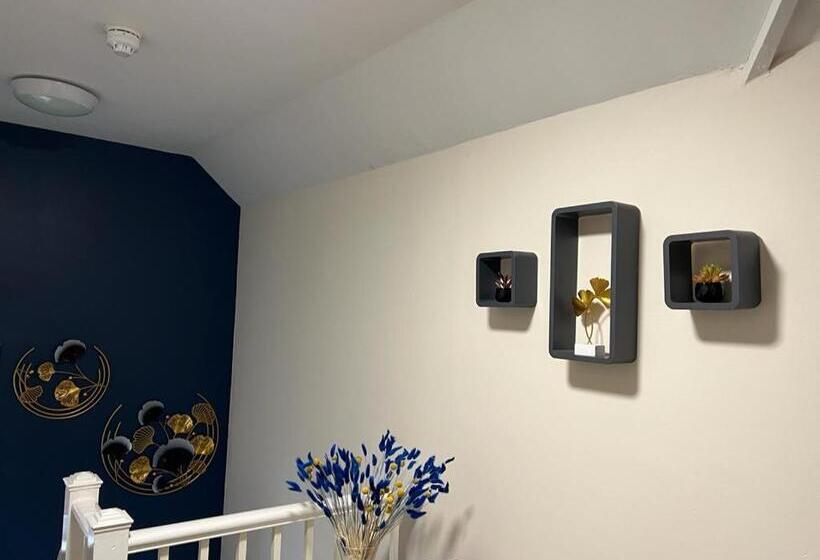 Pensjonat Preston Let 8