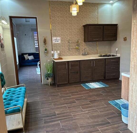 منتجع وشاليه فاملي ستار