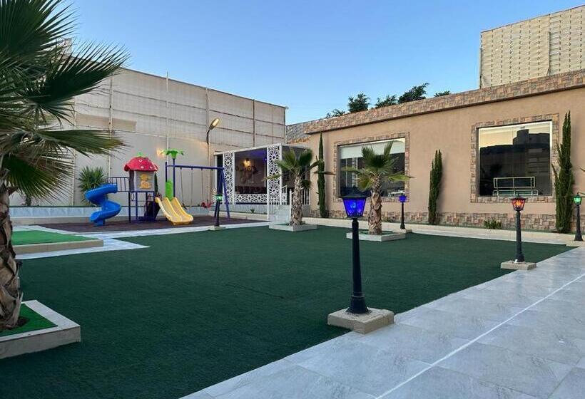 منتجع وشاليه فاملي ستار