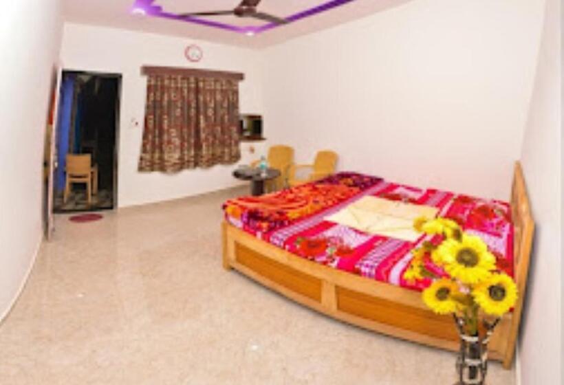 Aatikesh Beach Resort Malvan