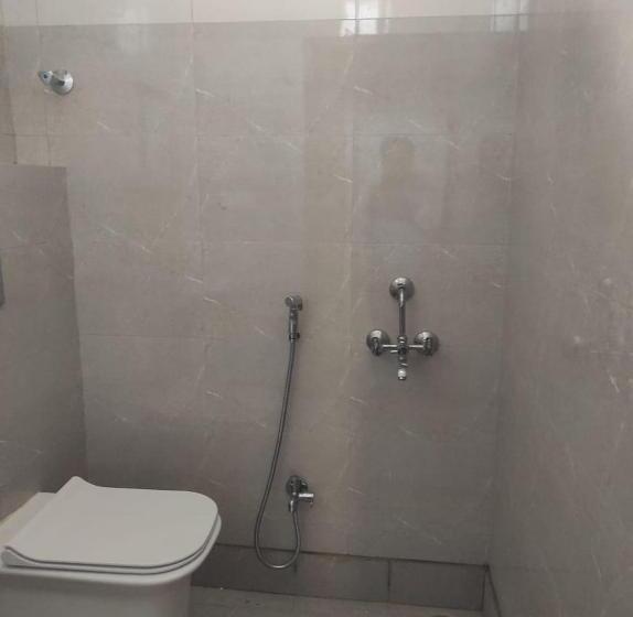 فندق صغير Singh S Banquet