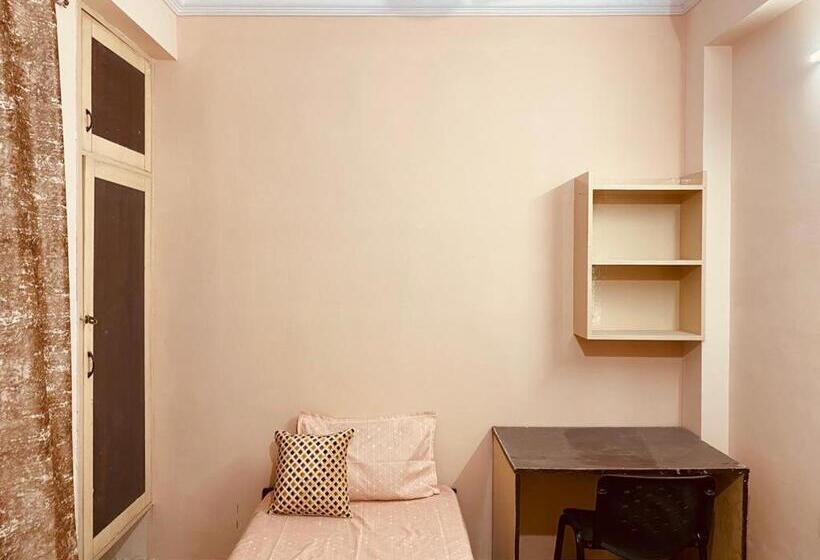 Общежитие Tutee Homes Viraj