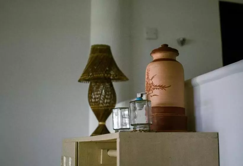 Aamiaismajoitus (B&B) Calma   Surf, Yoga & Coffee On A Private Beach