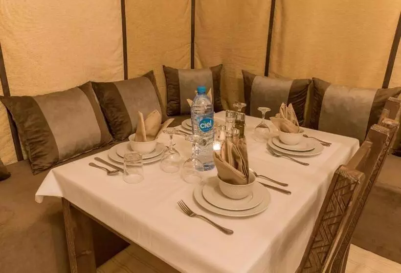 Aamiaismajoitus (B&B) Titanic Merzouga Camp