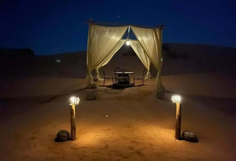 Aamiaismajoitus (B&B) Titanic Merzouga Camp