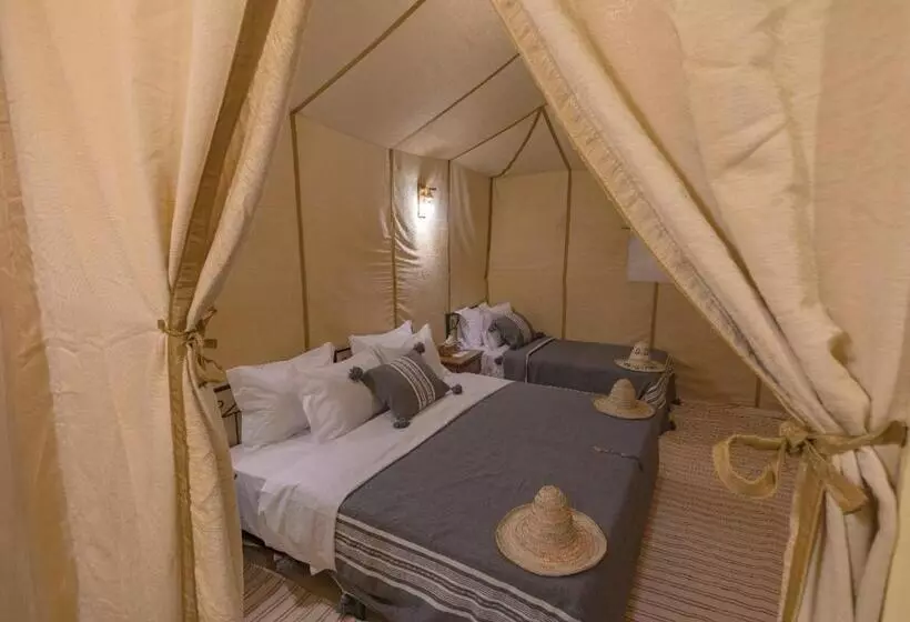 Aamiaismajoitus (B&B) Titanic Merzouga Camp