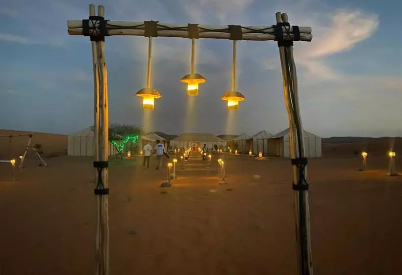 Aamiaismajoitus (B&B) Titanic Merzouga Camp