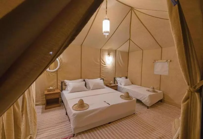 Aamiaismajoitus (B&B) Titanic Merzouga Camp
