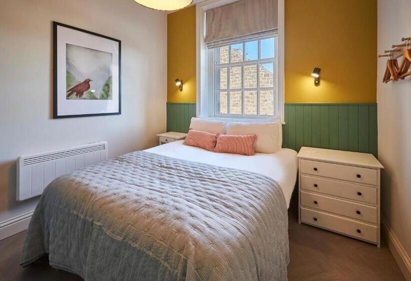 Arlington House Hotel   Self Check In Suites