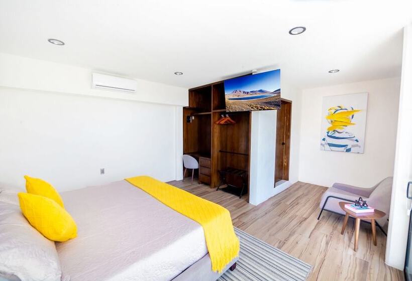 فندق Kuko Suites