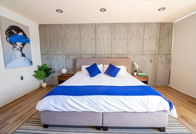 فندق Kuko Suites