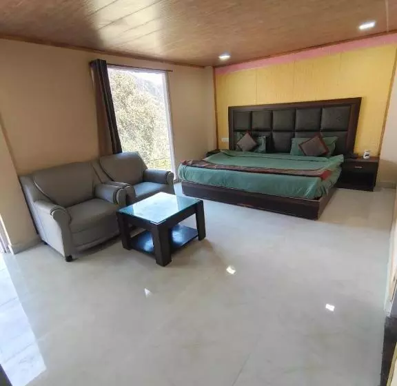 Hotelli Little Heart Resort