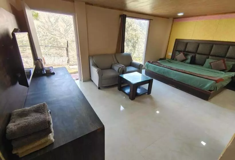 Hotelli Little Heart Resort