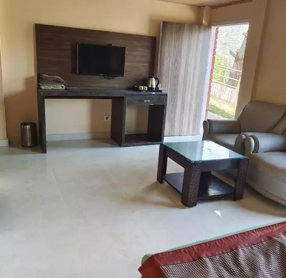 Hotelli Little Heart Resort