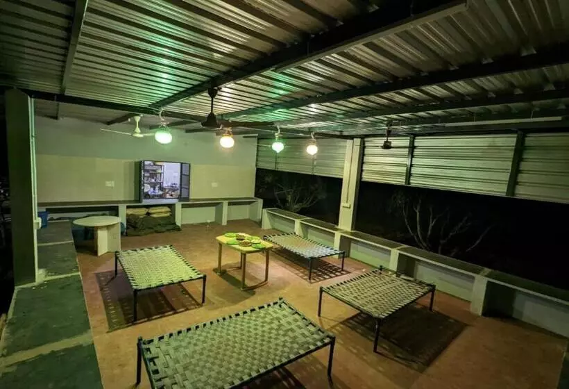 ホテル Mango Castle Eco Stay