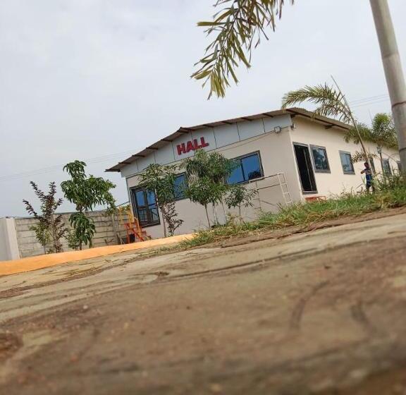 호텔 Shreyash Resorts