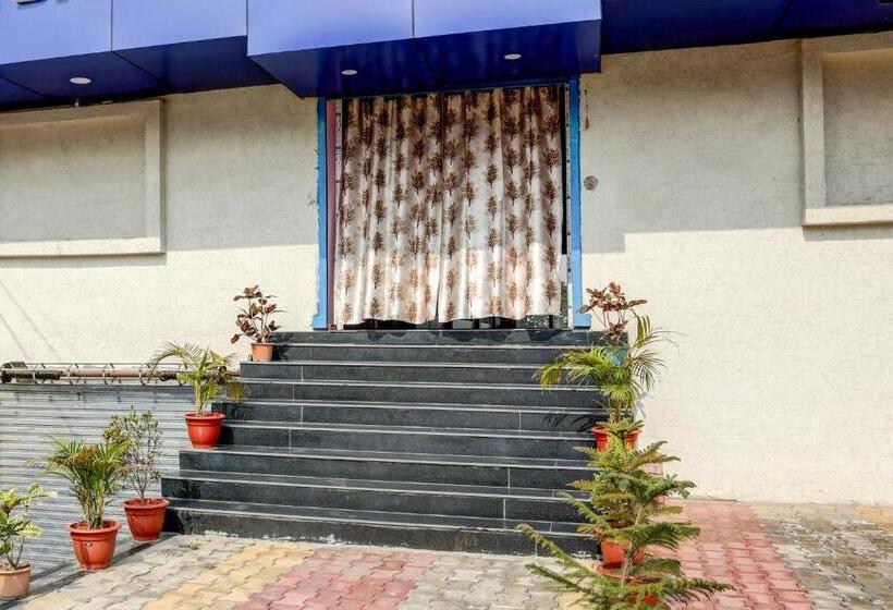 Hotelli Spot On Mehta Banquet And Restaurant