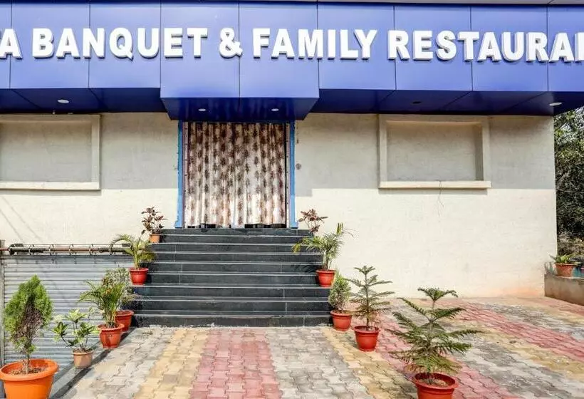 Hotelli Spot On Mehta Banquet And Restaurant