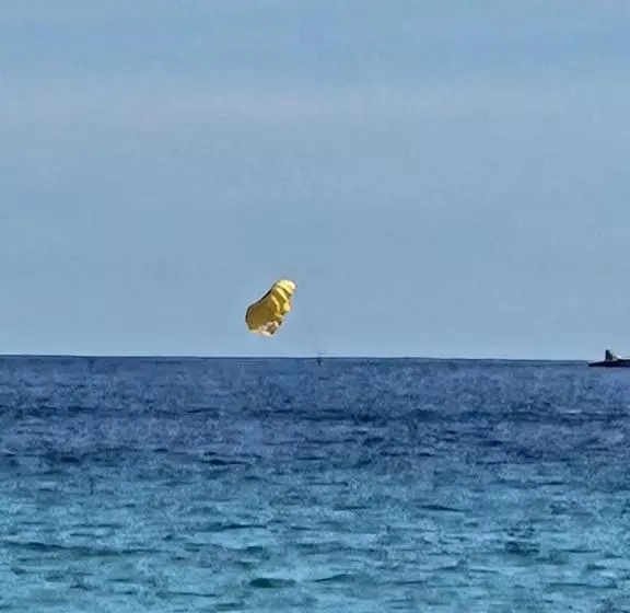 Elegant Condo In An Upscale Building