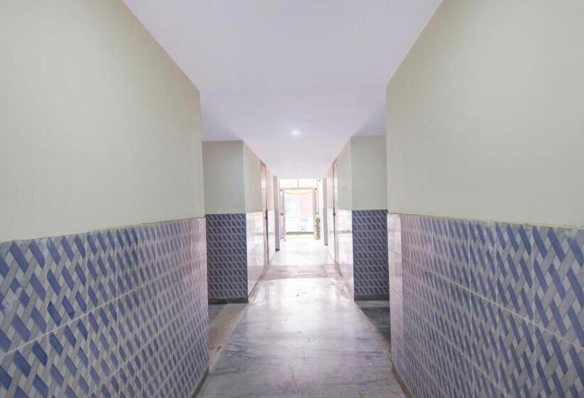 Oyo Hotel Tanu Palace