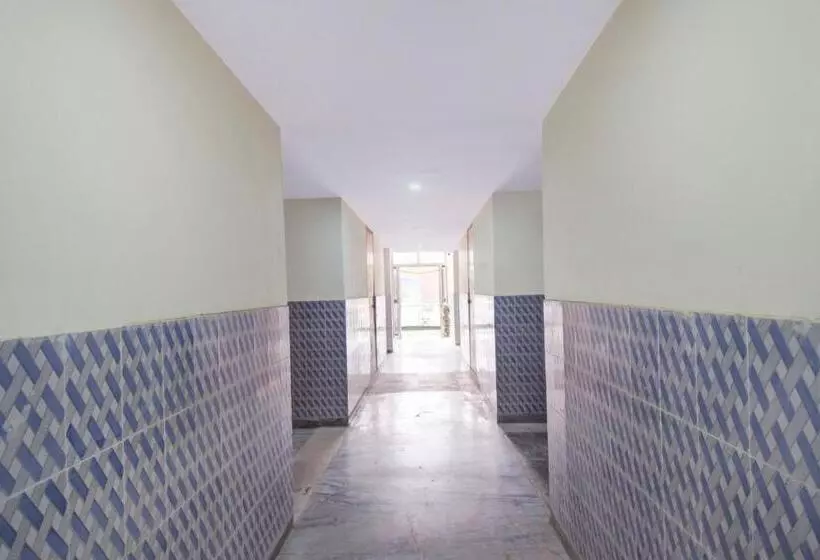 Oyo Hotel Tanu Palace