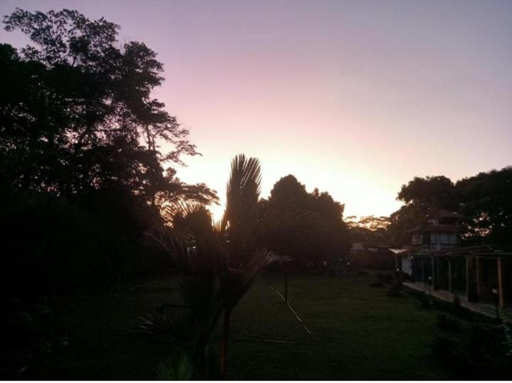 بنسيون Hospedaje Familar Campestre Villa Alondra