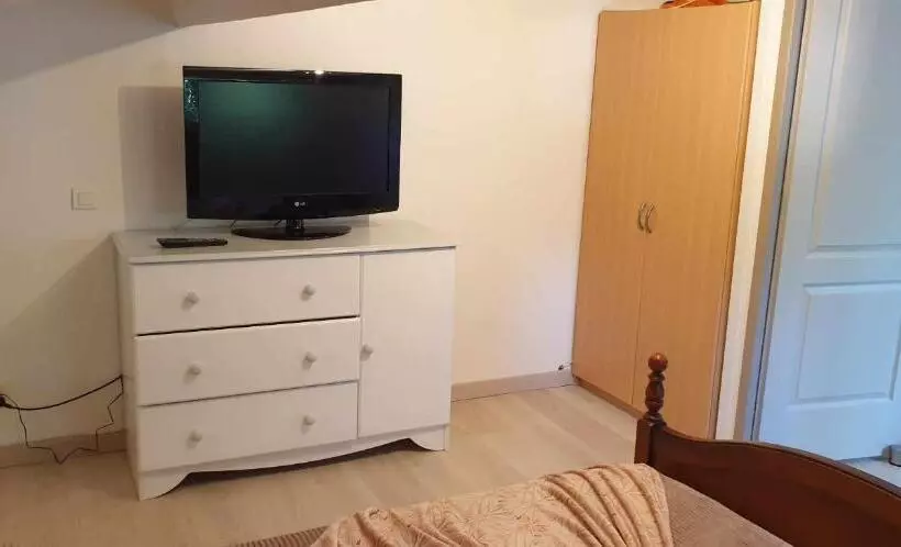 پانسیون Chez Faby Et José