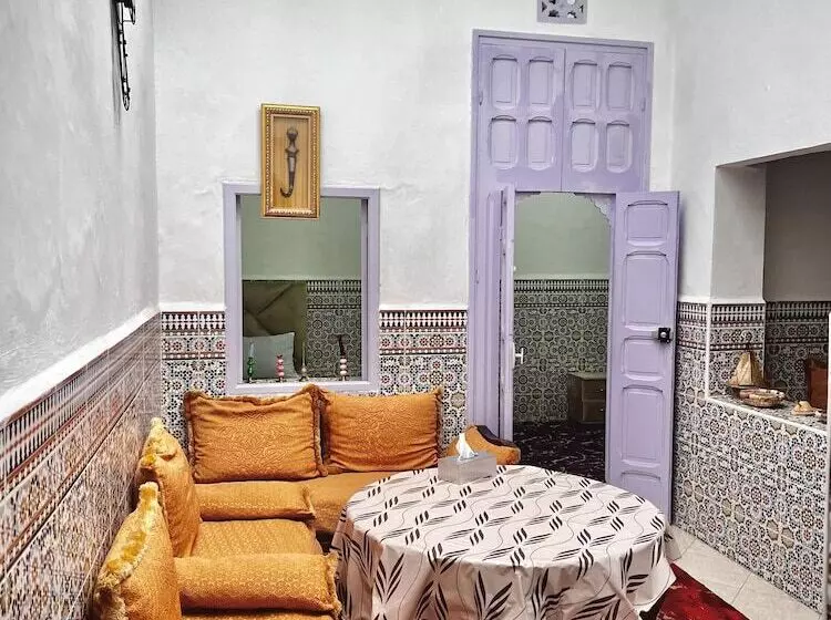 پانسیون Dar Yamna