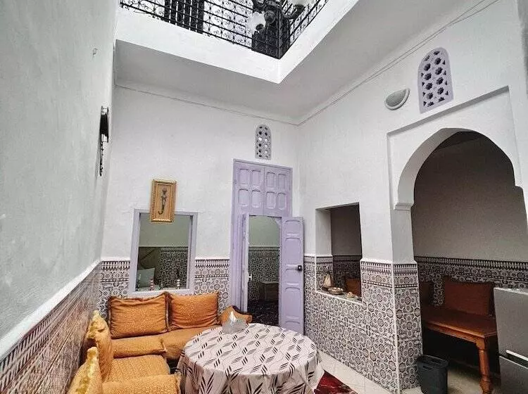 پانسیون Dar Yamna