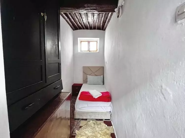 پانسیون Dar Yamna