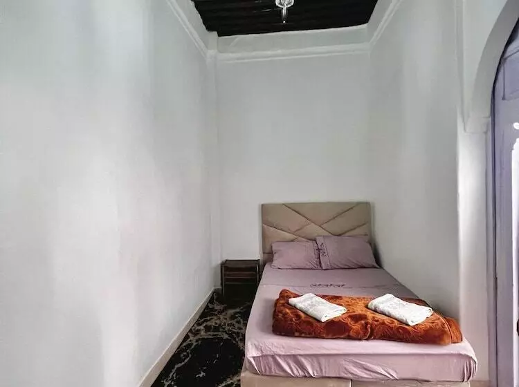 پانسیون Dar Yamna