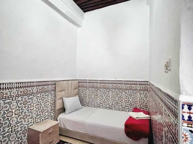 פנסיון Dar Yamna