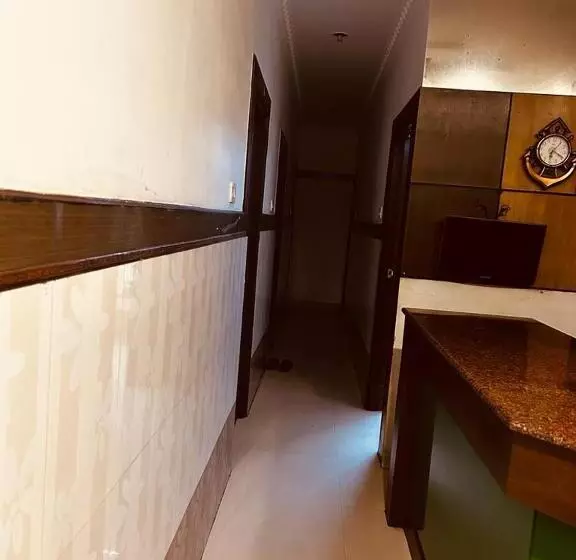 ペンション Excellent Guest House