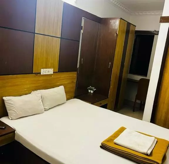 ペンション Excellent Guest House