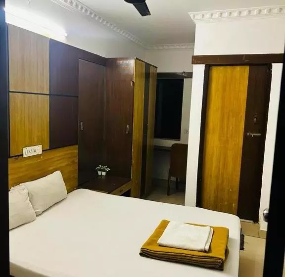 ペンション Excellent Guest House