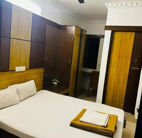 ペンション Excellent Guest House