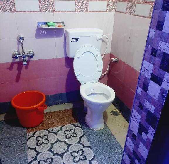 ペンション Karthik Family Guest House